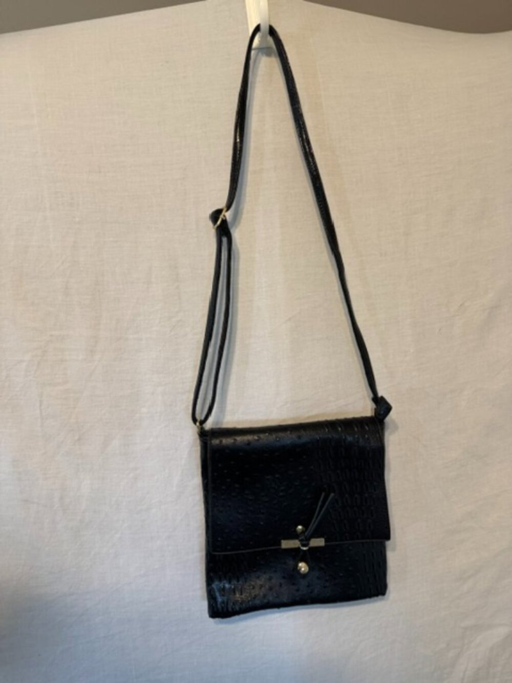 Lovely Black purse, crocodile looking outer skin.